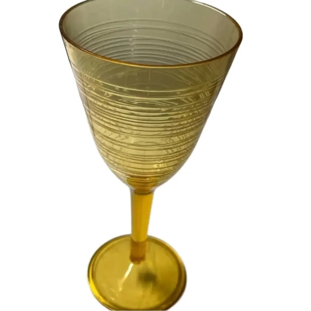 Precidio Plastic Wine Glasses / Set of 4